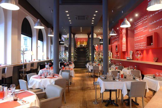 Le Centre by Georges Blanc